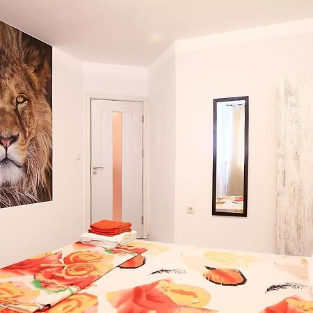 בלצ'יק Modern Delux Apartments In Flowers&Pool Private Complex מראה חיצוני תמונה
