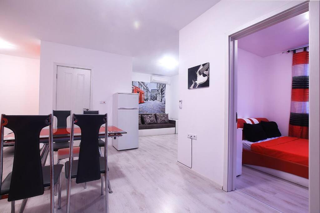 בלצ'יק Modern Delux Apartments In Flowers&Pool Private Complex מראה חיצוני תמונה