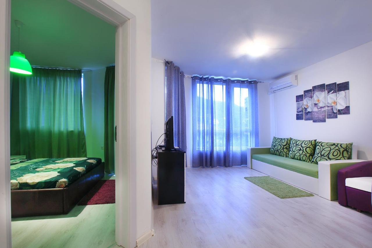 בלצ'יק Modern Delux Apartments In Flowers&Pool Private Complex מראה חיצוני תמונה
