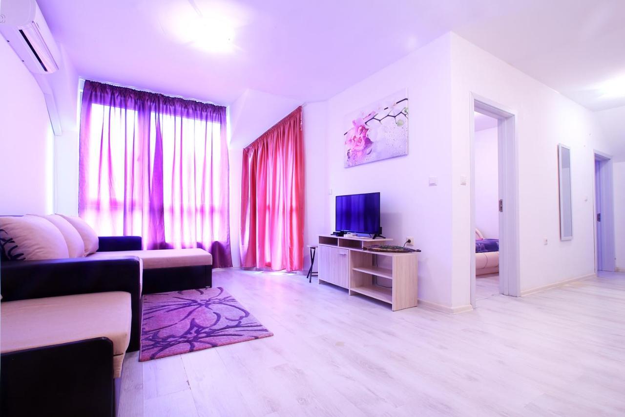 בלצ'יק Modern Delux Apartments In Flowers&Pool Private Complex מראה חיצוני תמונה