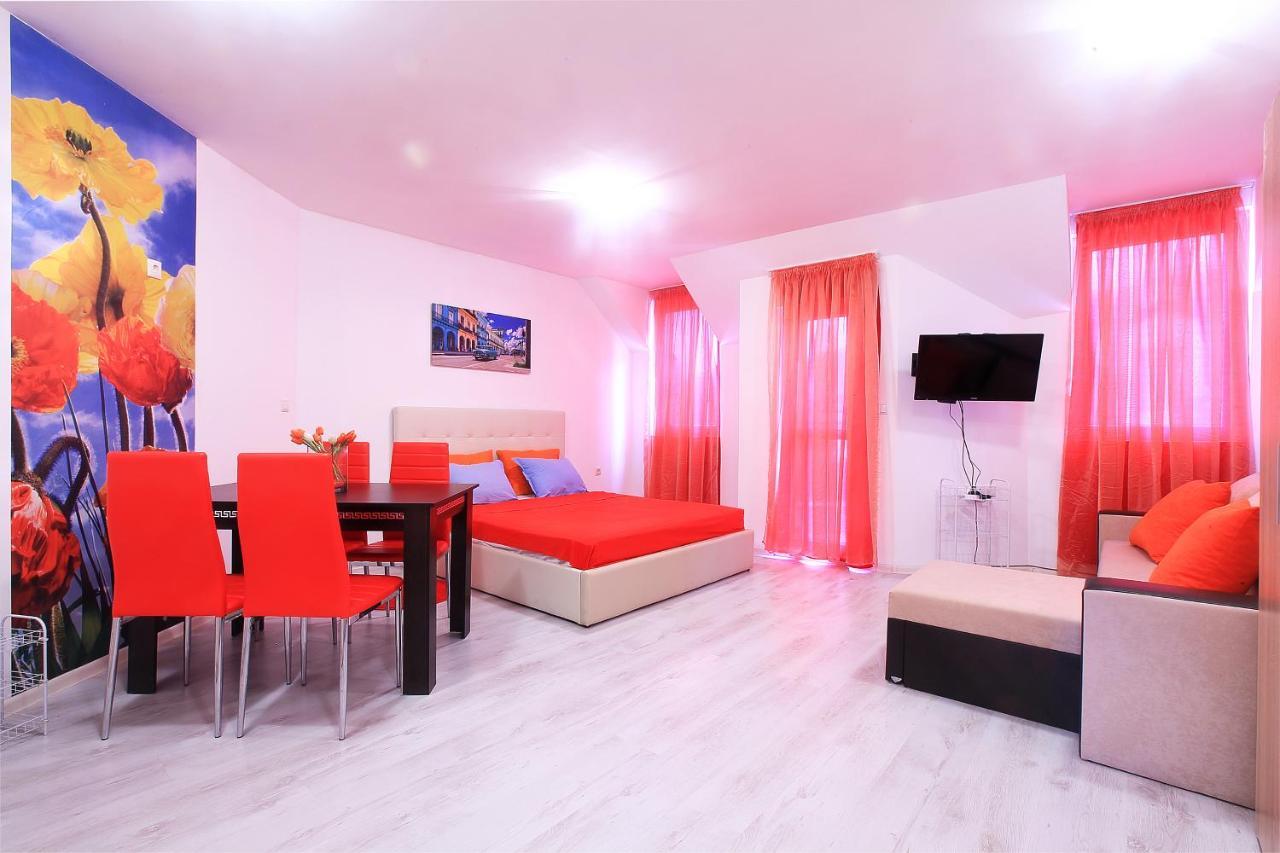 בלצ'יק Modern Delux Apartments In Flowers&Pool Private Complex מראה חיצוני תמונה