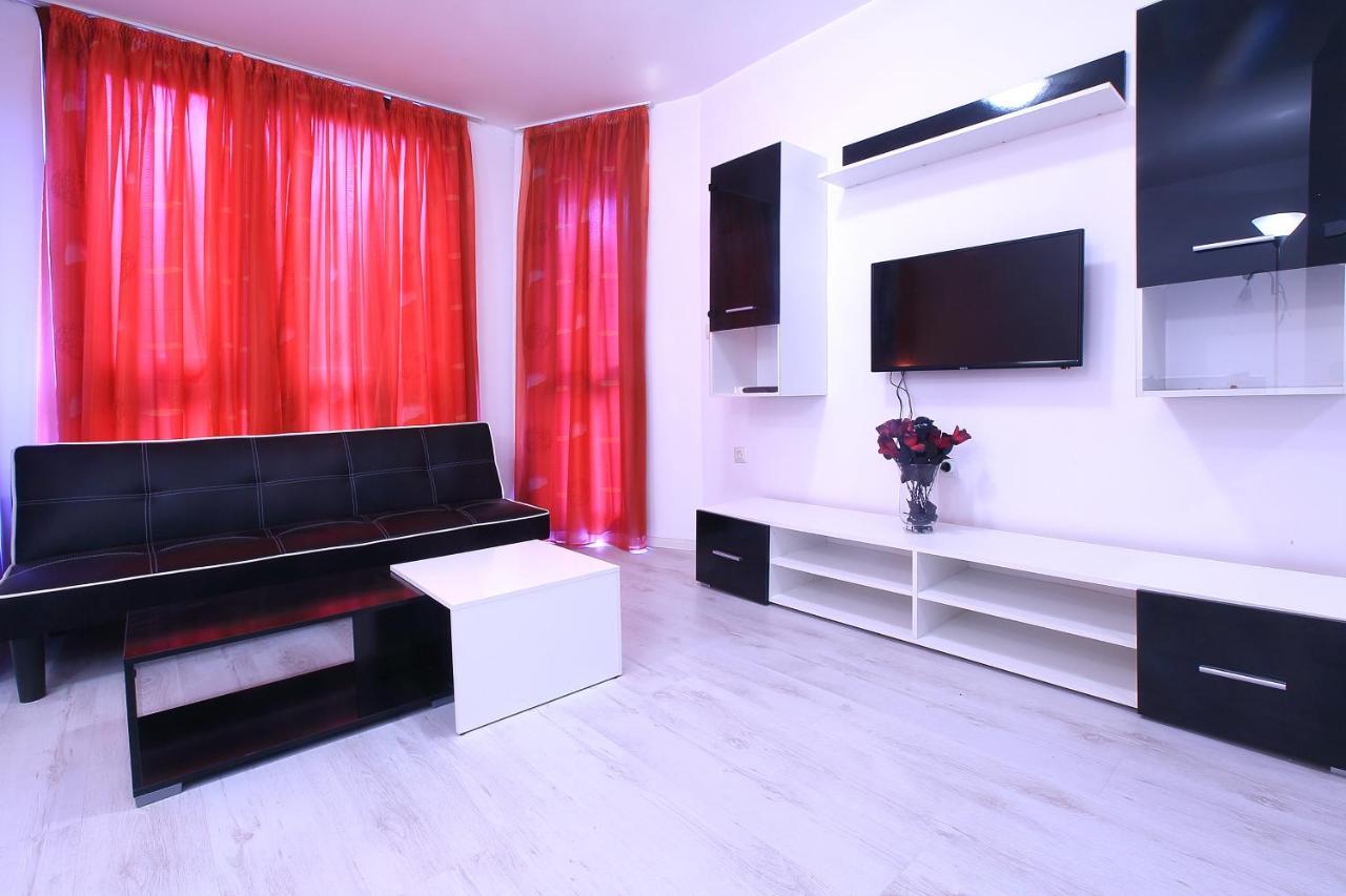 בלצ'יק Modern Delux Apartments In Flowers&Pool Private Complex מראה חיצוני תמונה
