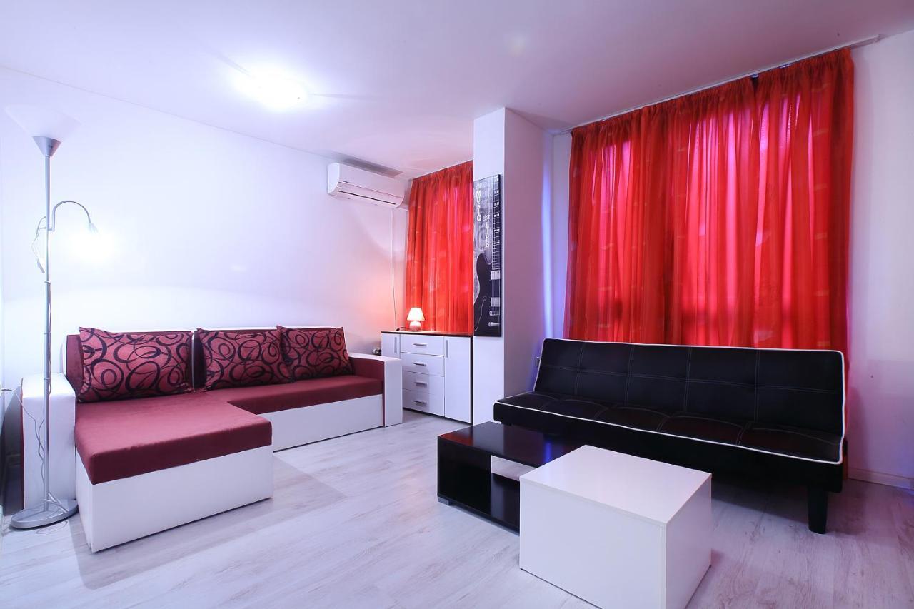 בלצ'יק Modern Delux Apartments In Flowers&Pool Private Complex מראה חיצוני תמונה