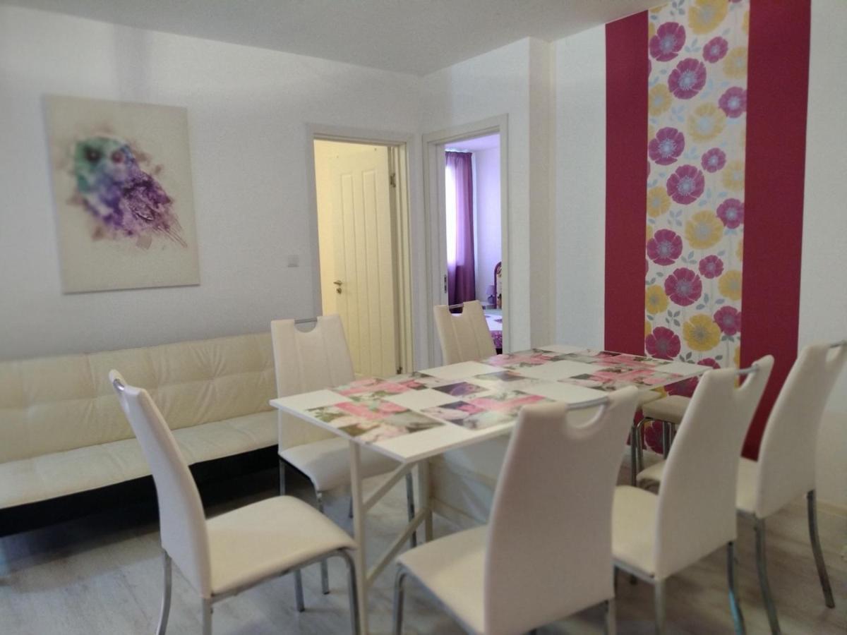בלצ'יק Modern Delux Apartments In Flowers&Pool Private Complex מראה חיצוני תמונה